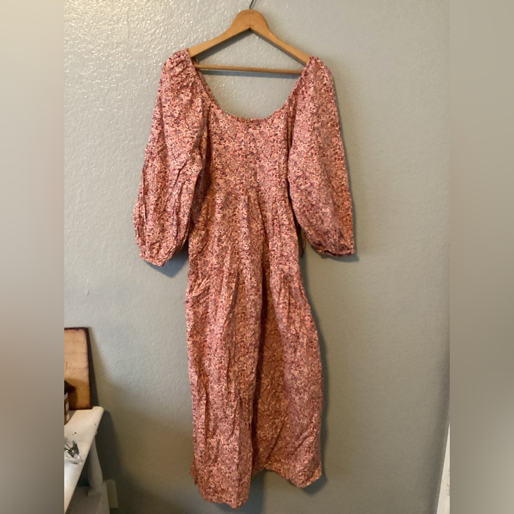 Universal Threads Dress